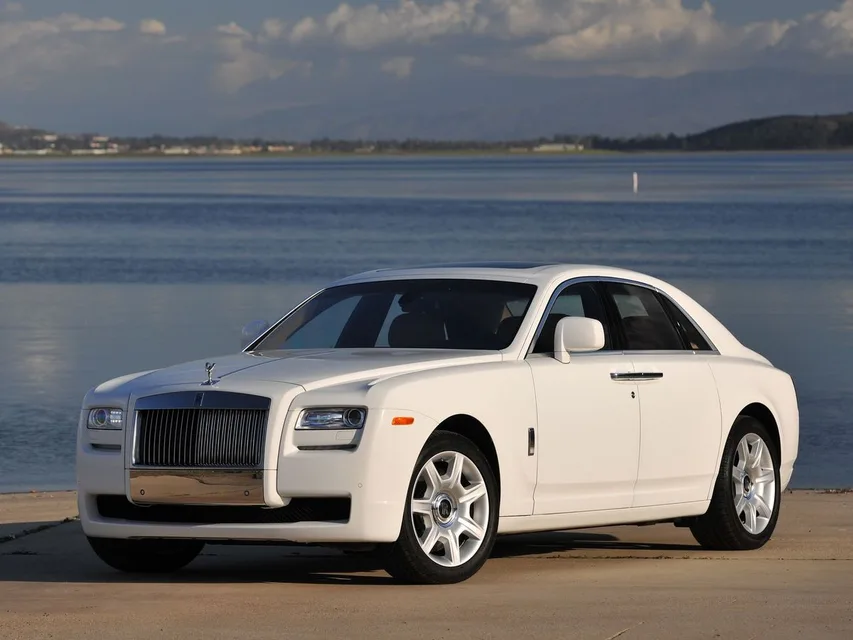Rolls-Royce Ghost, generation photo