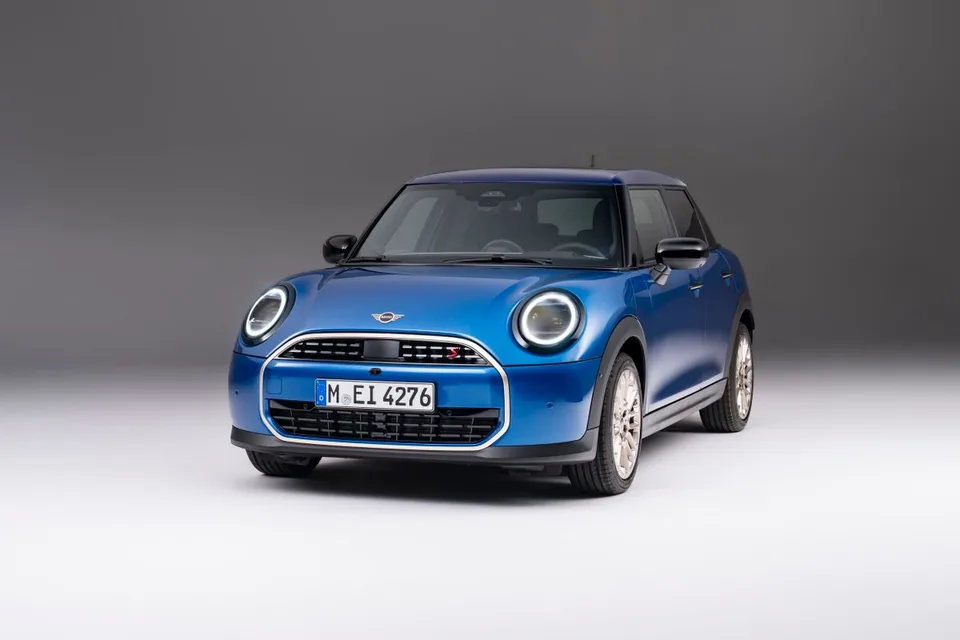 Cooper 4 generation