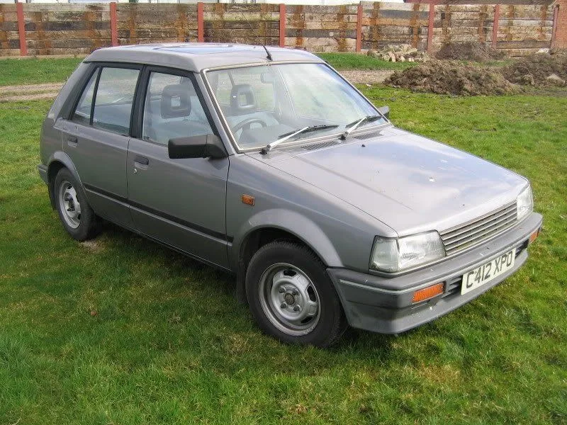 Daihatsu Charade, generation photo