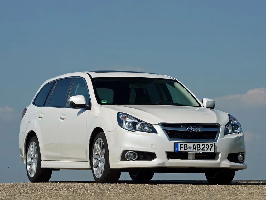 Subaru Legacy, generation photo