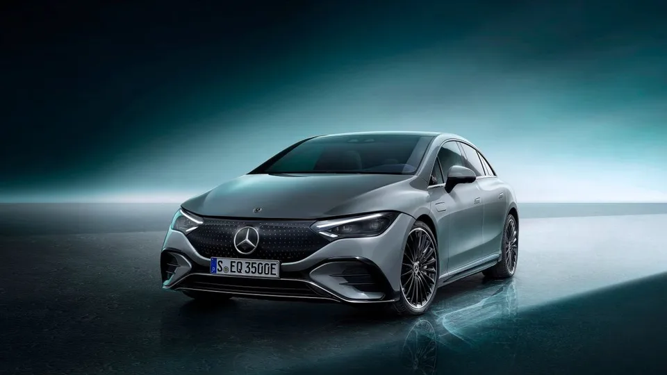 Mercedes EQE, generation photo