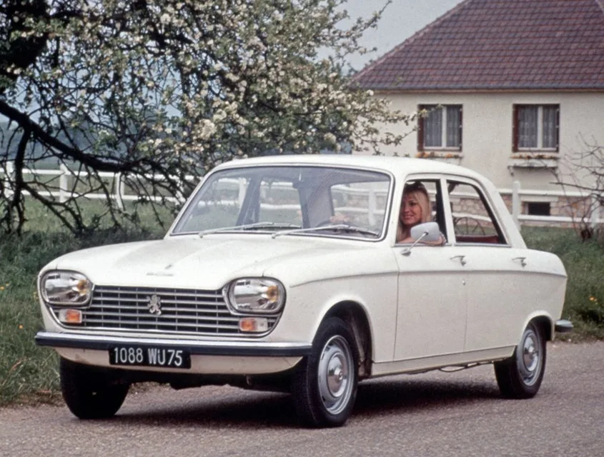 Peugeot 204, generation photo