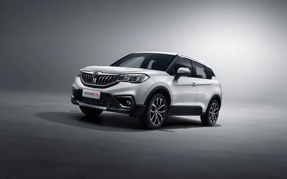 V3 1 generation, restyling