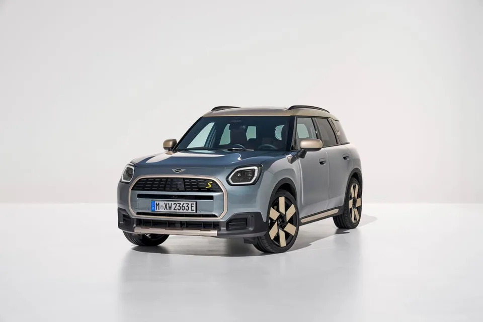 Countryman 3 generation
