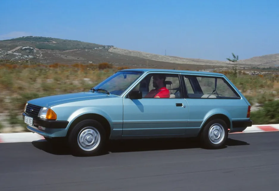 Ford Escort, generation photo