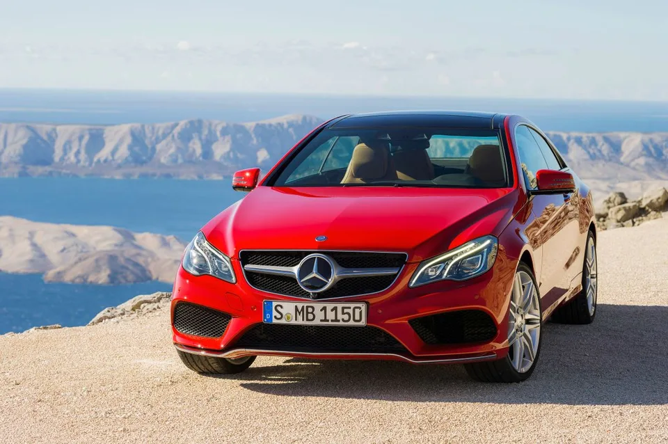Mercedes E-Class, generation photo