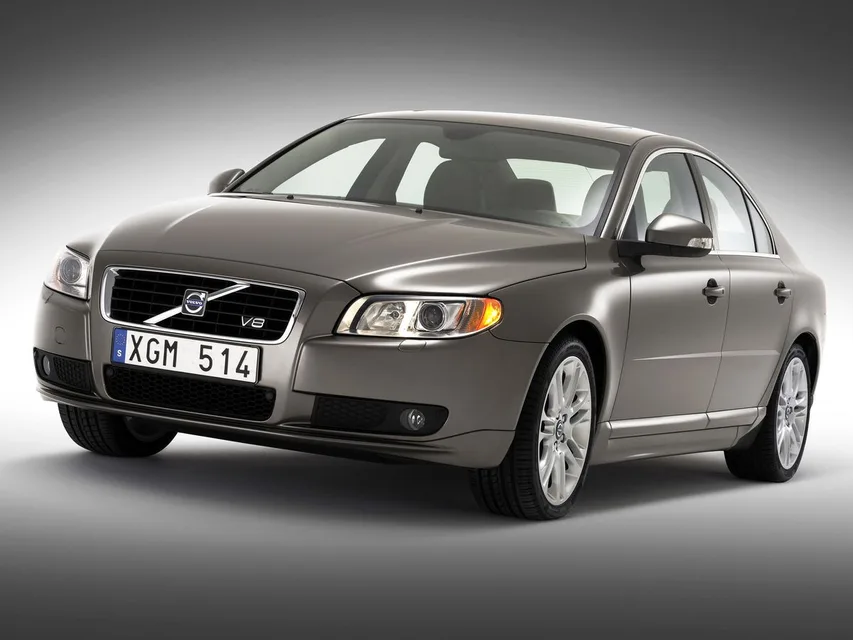 Volvo S80, generation photo