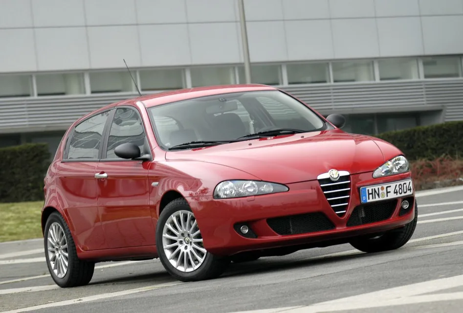 Alfa Romeo 147, generation photo