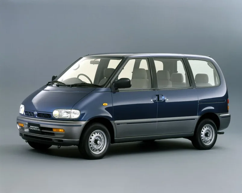 Nissan Serena, generation photo