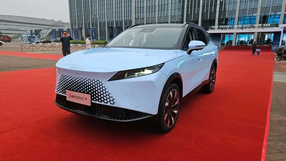 Omoda C7, generation photo