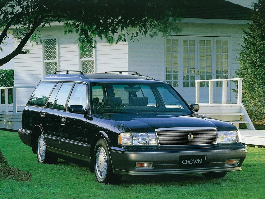 Toyota Crown, generation photo