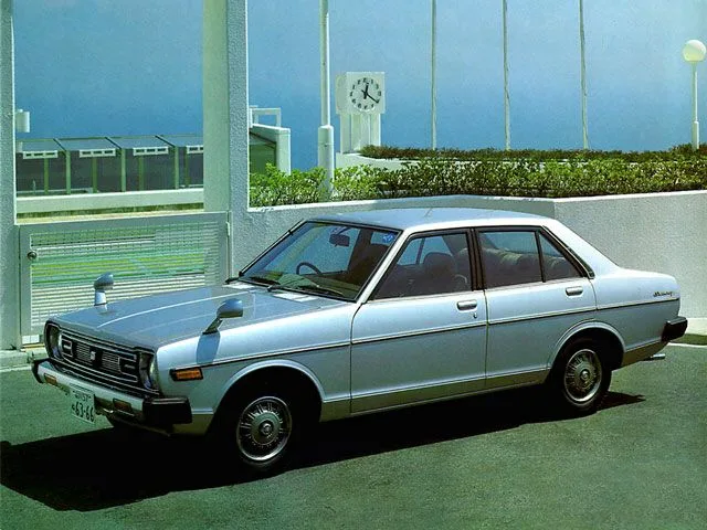 Nissan Sunny, generation photo
