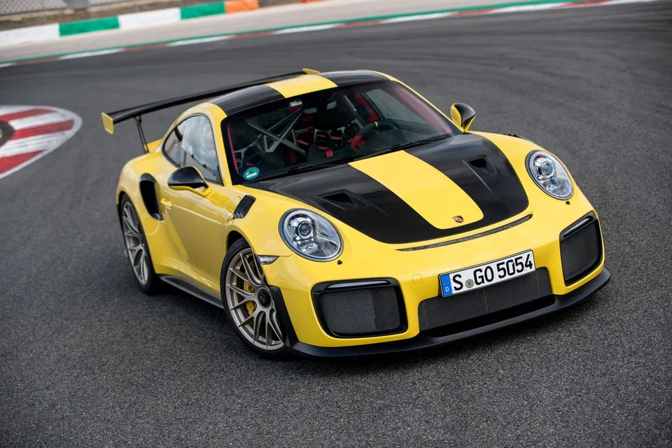 Porsche 911 GT2, generation photo