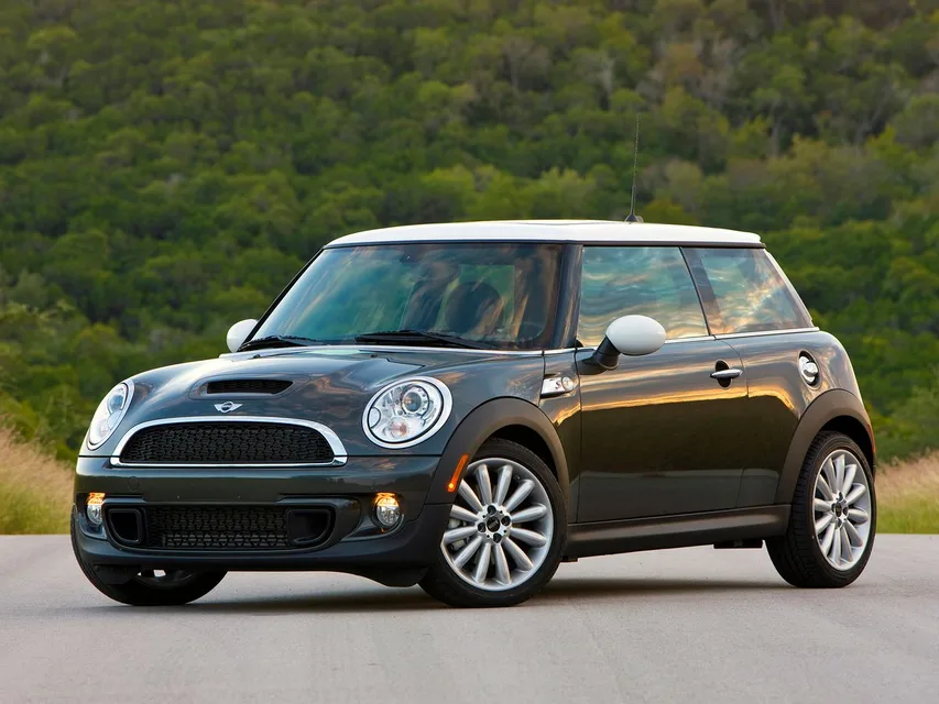 Cooper 2 generation, restyling