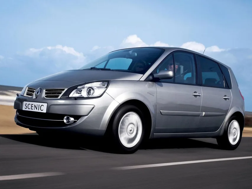 Scenic 2 generation, restyling