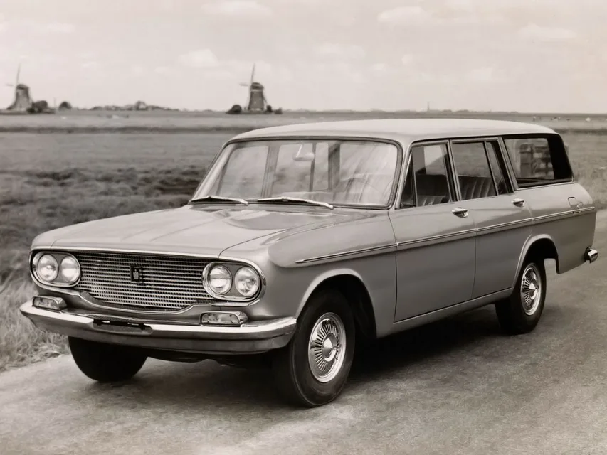 Toyota Crown, generation photo