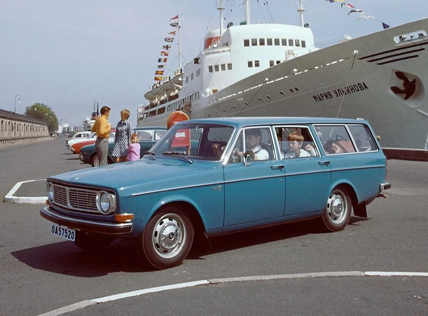 Volvo 140 Series, generation photo