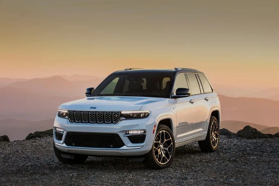 Jeep Grand Cherokee 5 generation