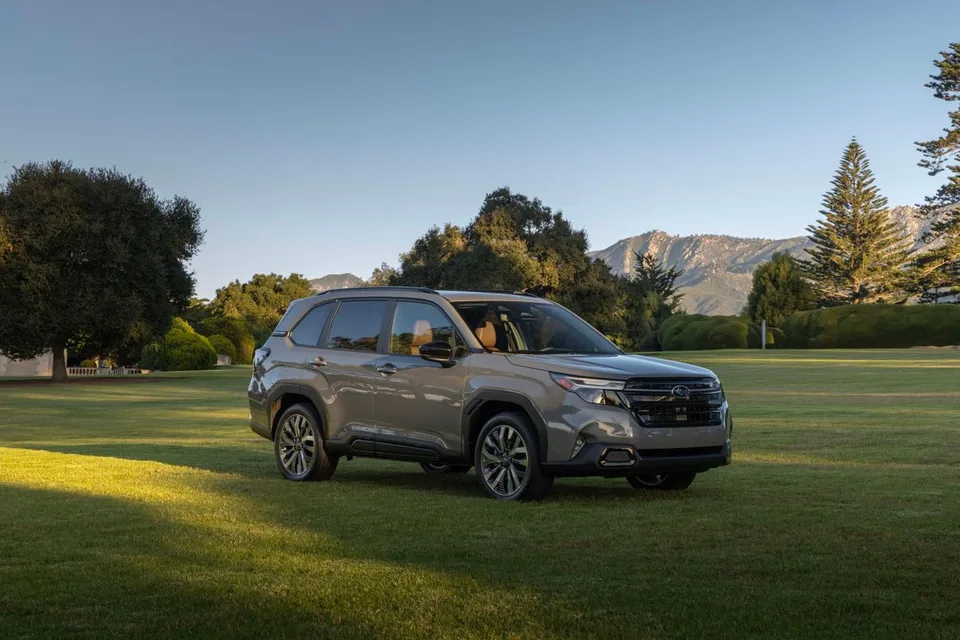 Subaru Forester, generation photo