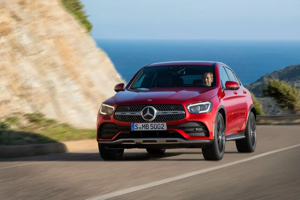 GLC Coupe 1 generation, restyling