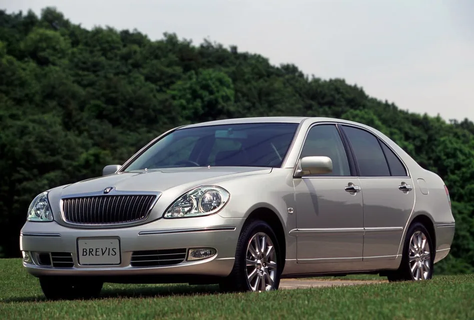 Toyota Brevis, generation photo