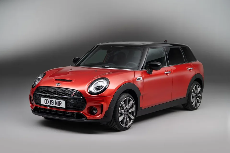 Clubman 2 generation, restyling