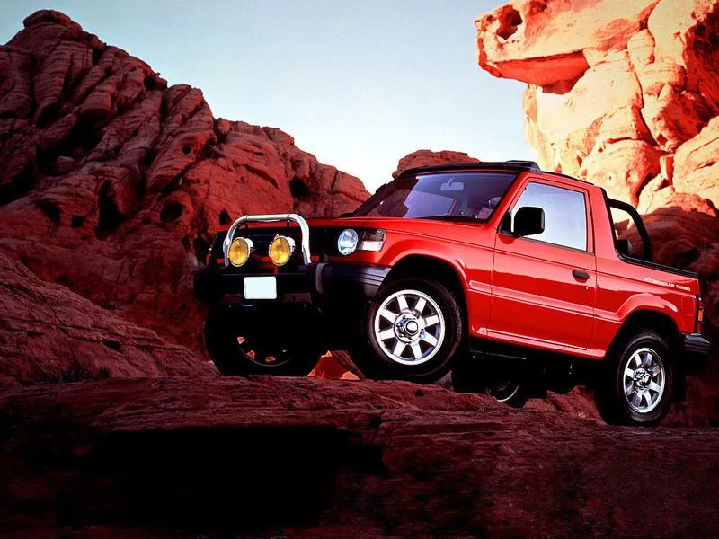 Mitsubishi Pajero, generation photo