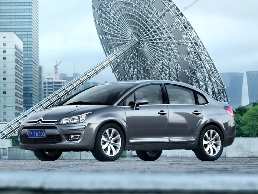 Citroen C-Quatre, generation photo