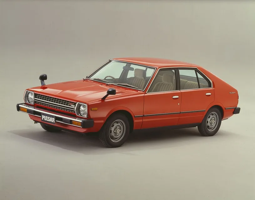 Nissan Pulsar, generation photo
