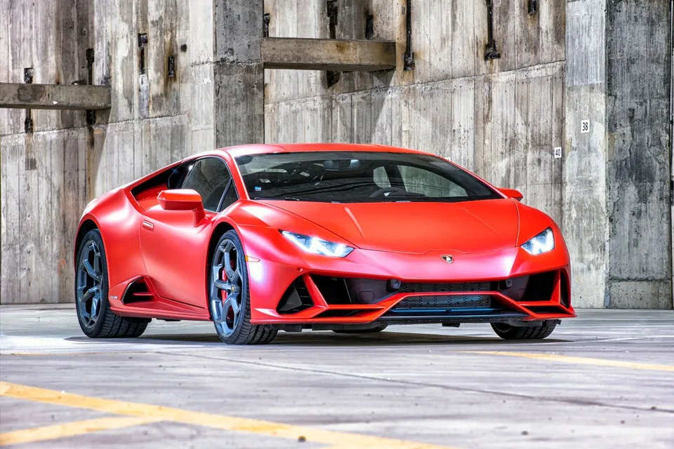 Huracan 1 generation, restyling