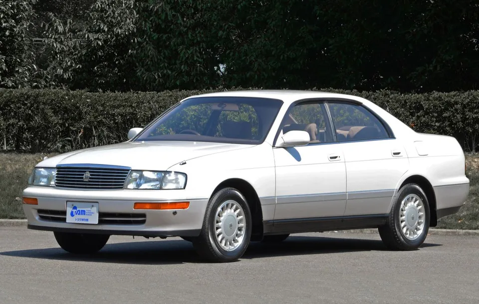 Toyota Crown, generation photo