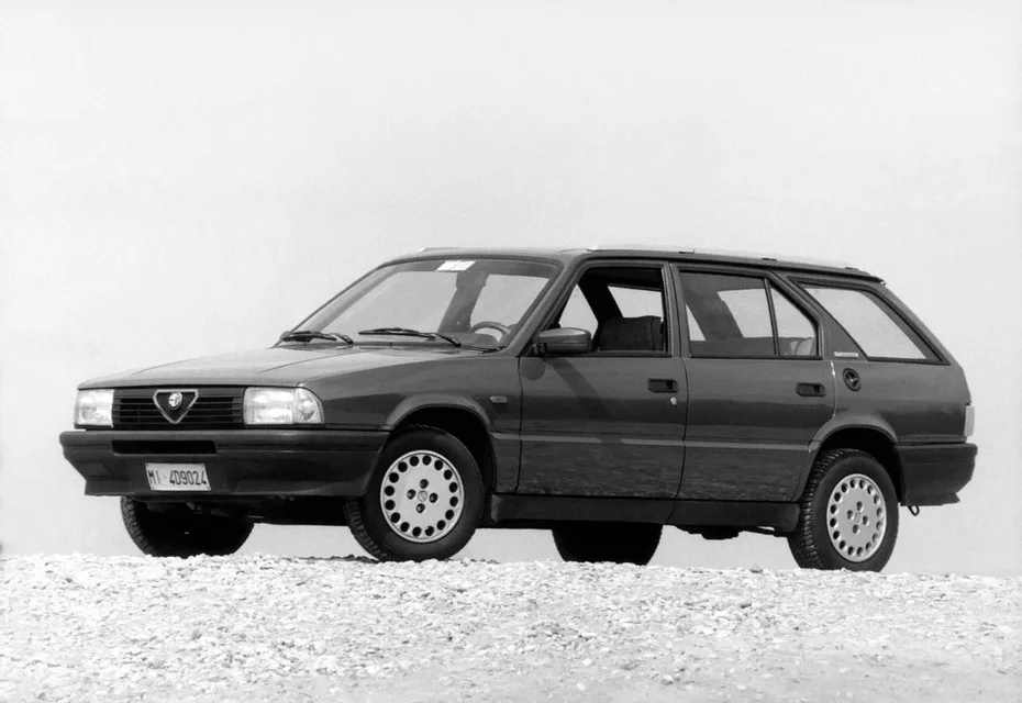 33 1 generation, restyling