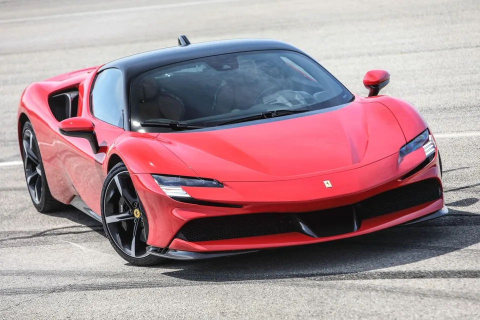 Ferrari SF90 Stradale, generation photo