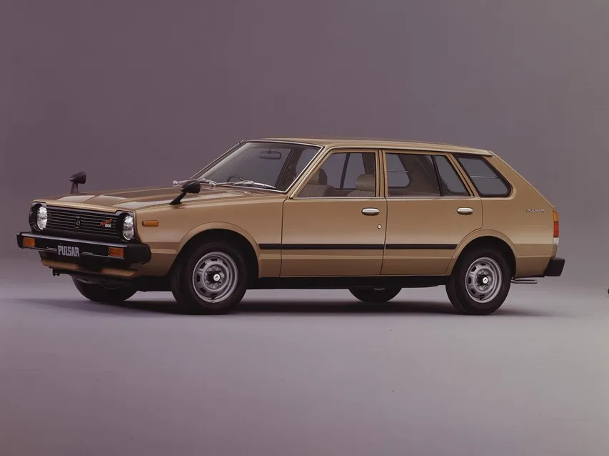 Nissan Pulsar, generation photo