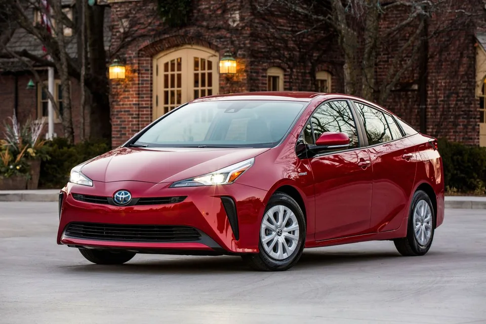 Prius 4 generation, restyling