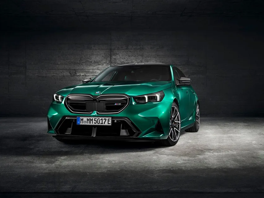 BMW M5, generation photo