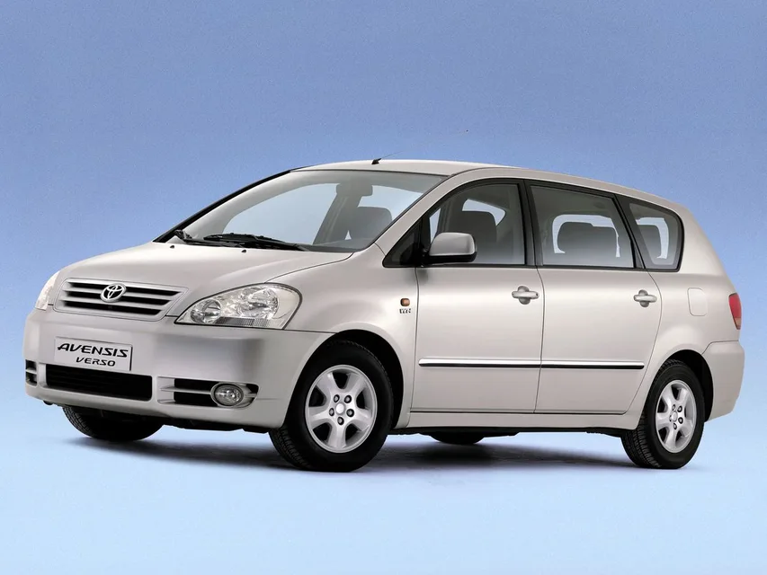 Avensis Verso 1 generation