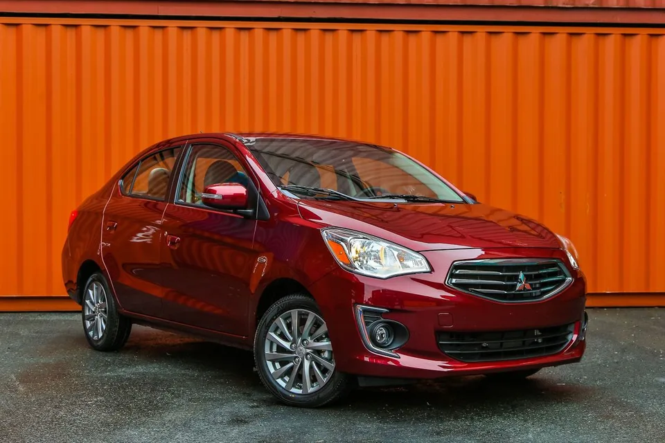 Mitsubishi Mirage, generation photo