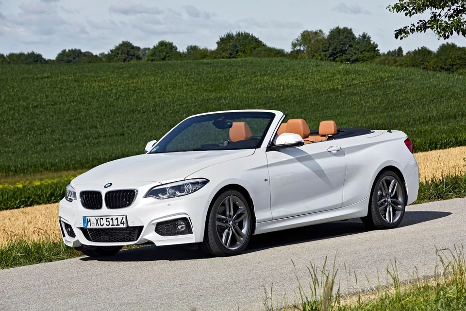 2 series 1 generation, restyling