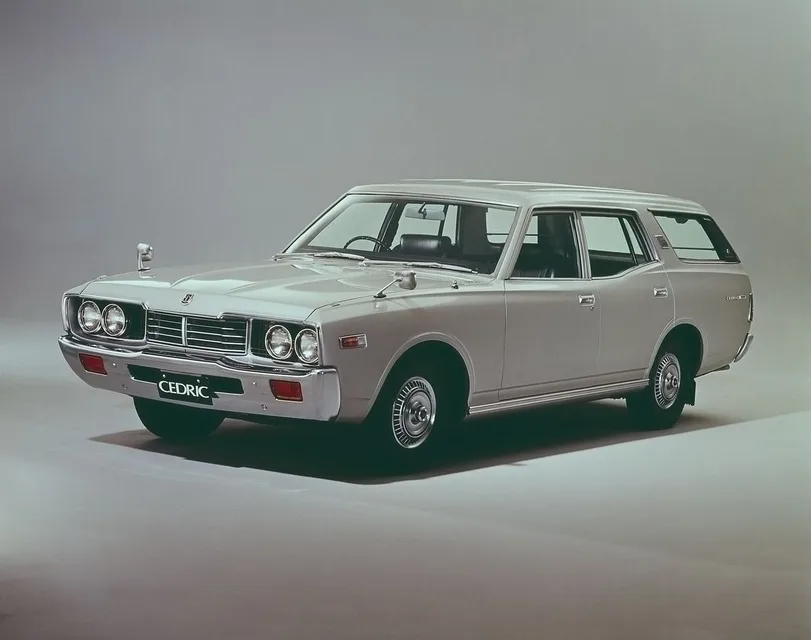 Nissan Cedric, generation photo