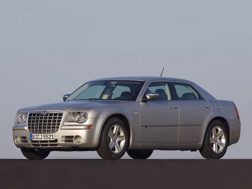 300C 1 generation, restyling 1