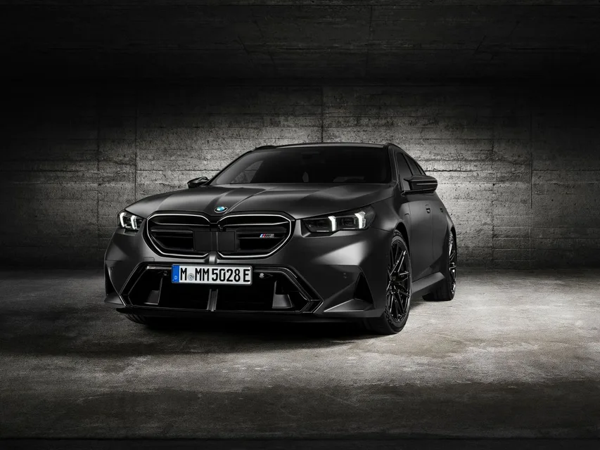 BMW M5, generation photo