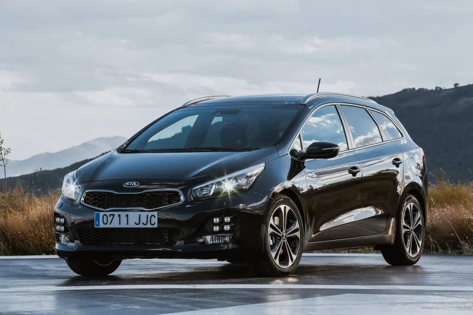 Ceed 2 generation, restyling
