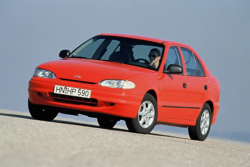 Hyundai Accent, generation photo