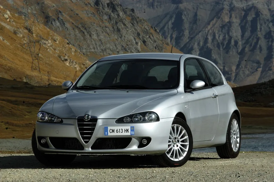 Alfa Romeo 147, generation photo