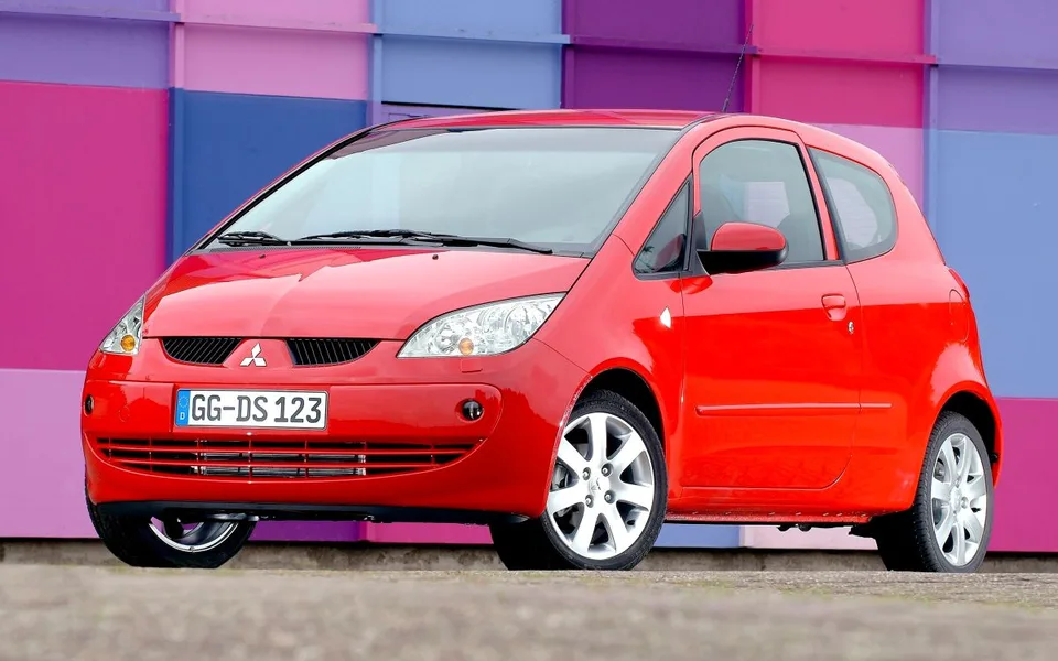 Mitsubishi Colt, generation photo