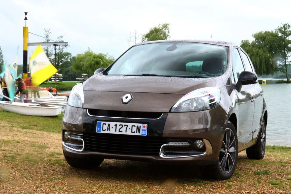 Scenic 3 generation, restyling