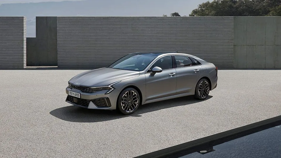 Kia K5, generation photo