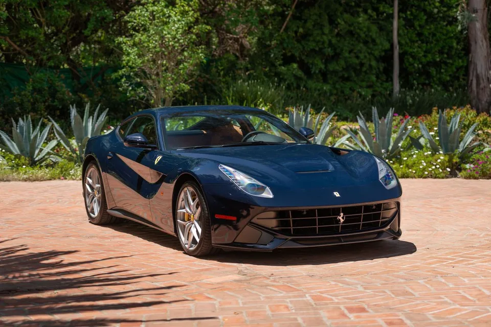F12 Berlinetta 1 generation