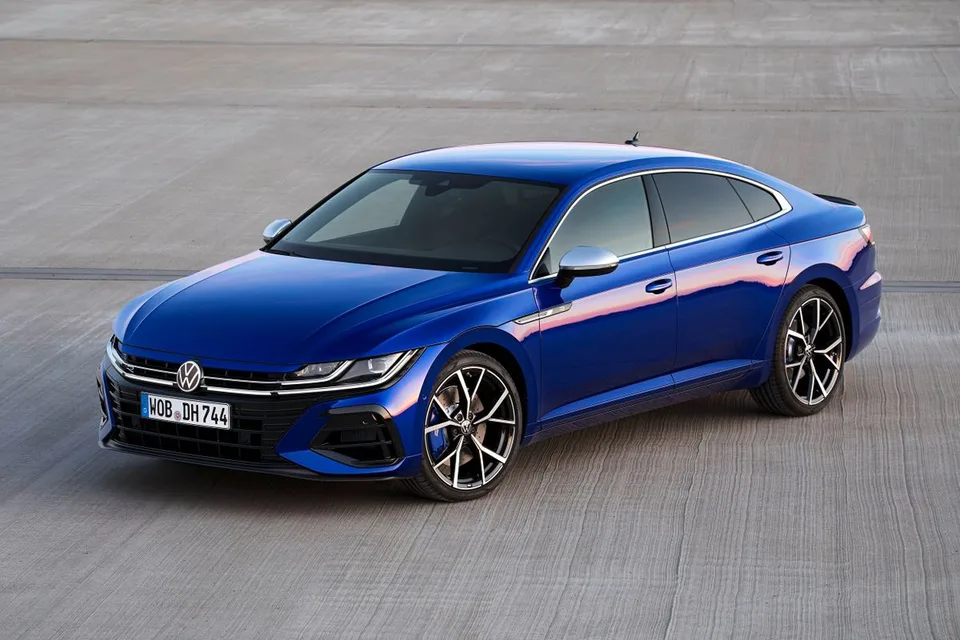 Arteon R 1 generation, restyling